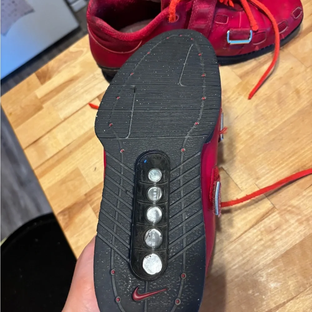Nike Romaleos 2 Red weightlifting shoes - Picture 3 of 16